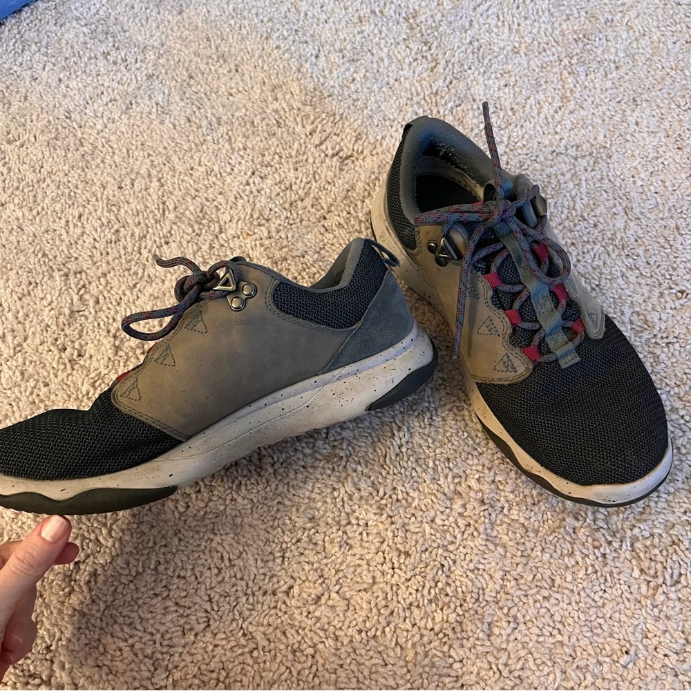 Teva Green Moss Sneakers